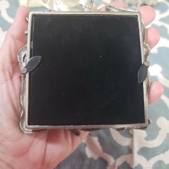 Set of 2 Pottery Barn Natural Twig Wreath Frame Ornament Square 3x3 Inch W/ Clot - Picture 4 of 5